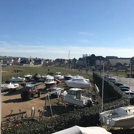 1 Quai Des Marchands